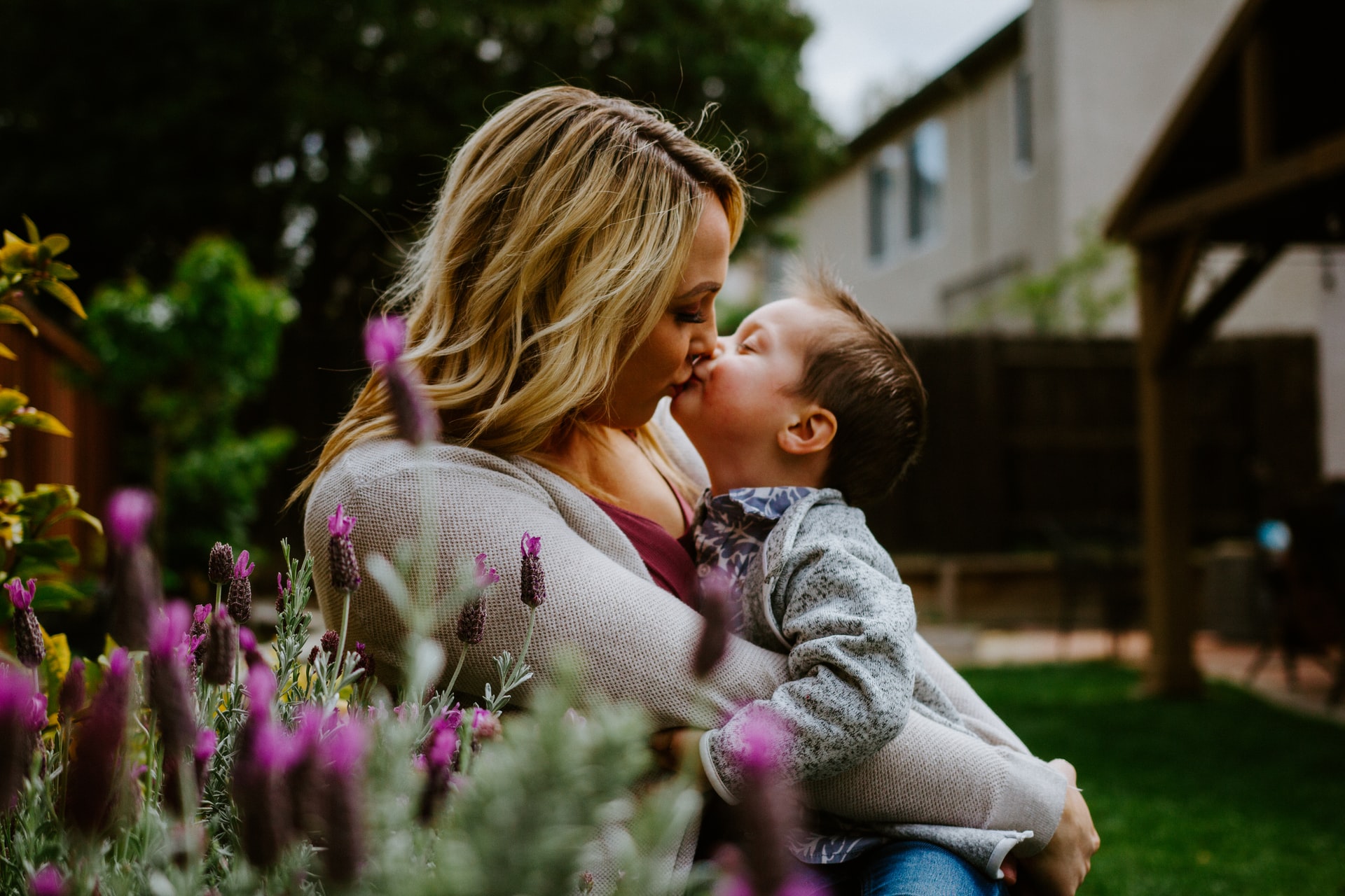 What Does a Mommy Makeover Consist Of?